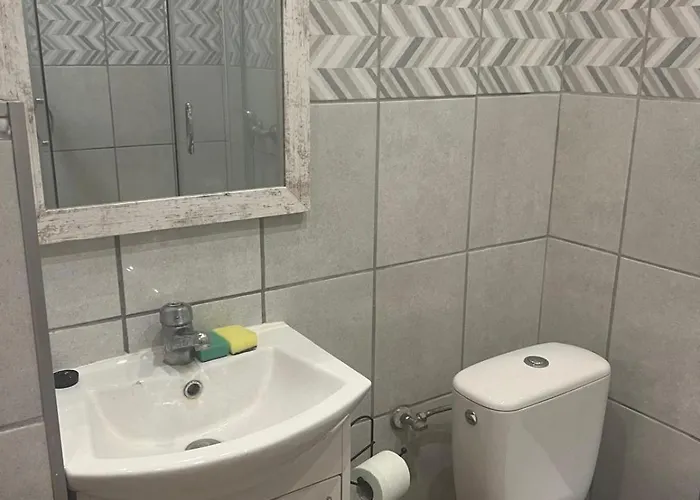 Grottgera شقة بيتوم